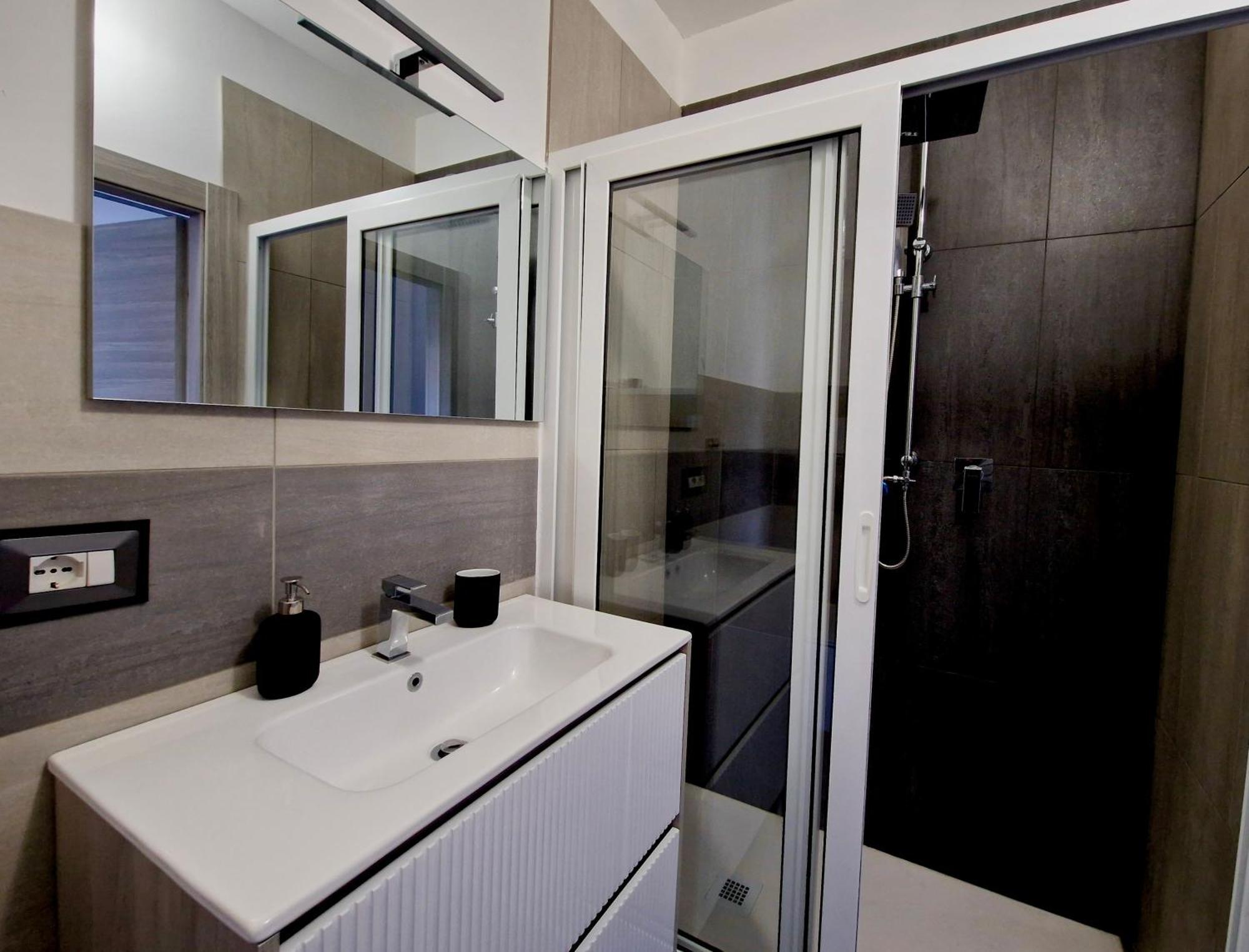 Cambria & Guest house