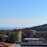 Cambria Rooms & Apartments