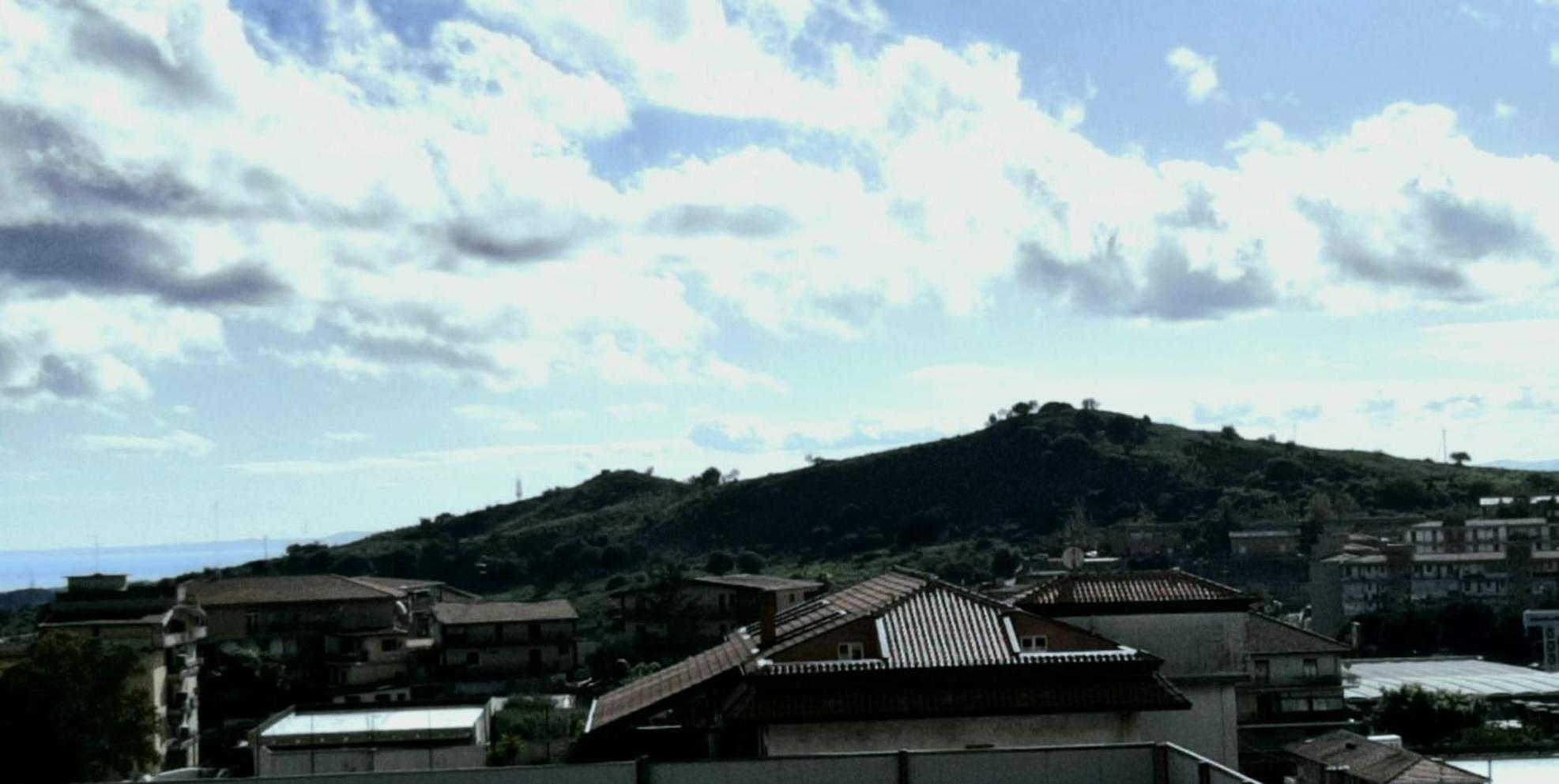 Cambria & Aeroporto di Catania Fontana Rossa